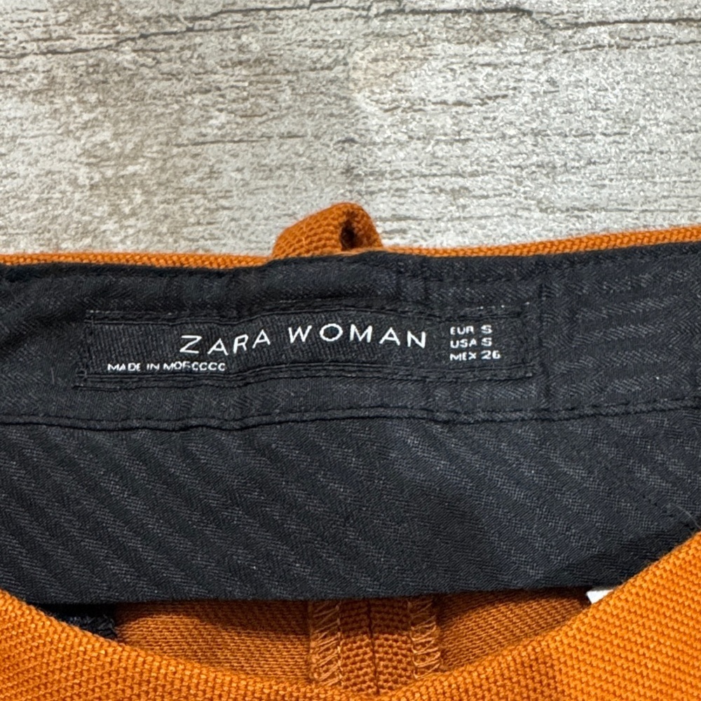 Zara Women's Rust Chinos - Picture 2 of 7